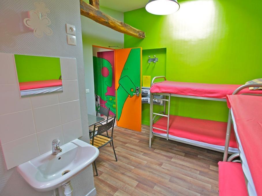 Small image of Woodstock Hostel, Paris